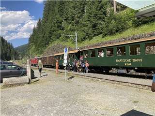 Foto der RhB K 5342 „Historische Güterwagen“
