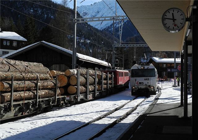 Foto der RhB N 1513/1520 „Langholzwagen“ 