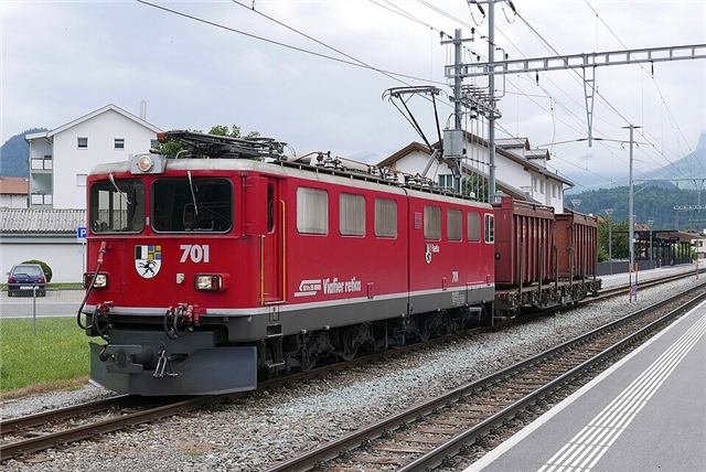 Foto der RhB Ge 6/6 II 701 „Raetia“