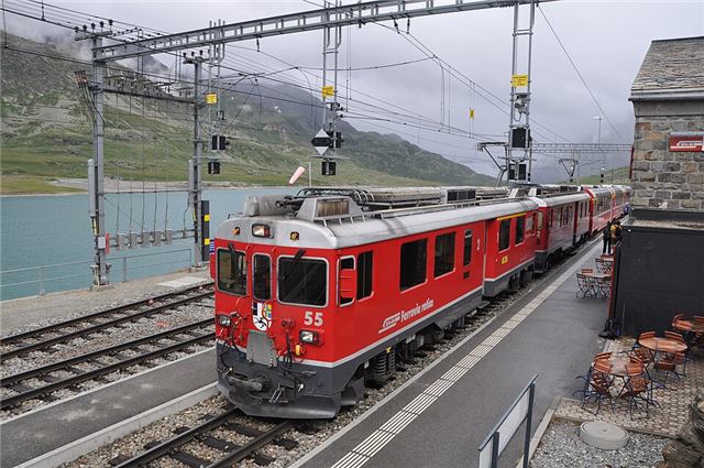Foto der RhB ABe 4/4 III 55