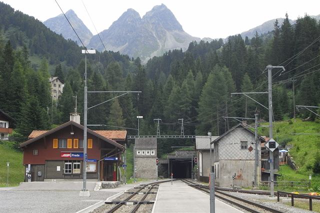 Foto: Albulatunnel, Preda – Spinas, Albulabahn